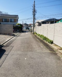 接道が私道で「持分が無い」不動産は売れない？